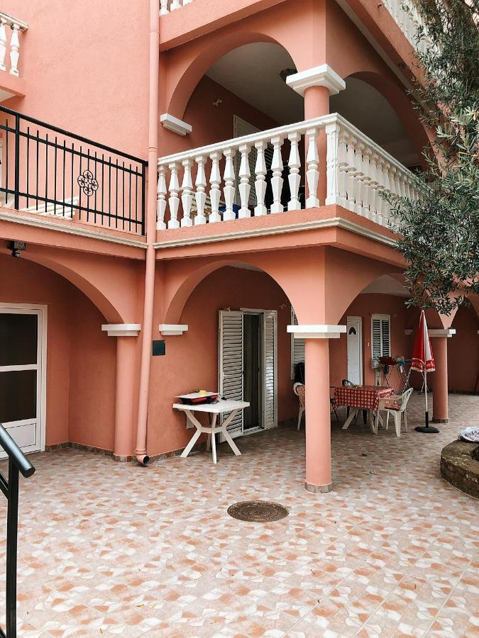 Apartment Pavle Perovic Sveti Stefan Exterior foto